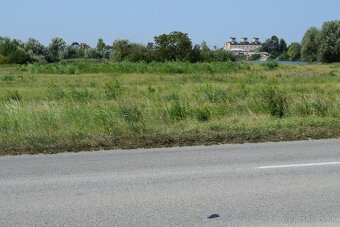 Na predaj pozemok v obci Čaňa - 4