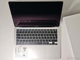 Apple MacBook Air M1 (2020) 8GB SSD 256GB Silver - TOP stav - 4