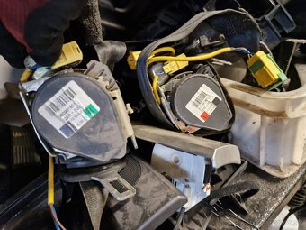 Bezpečnostné pásy Škoda, VW - 4