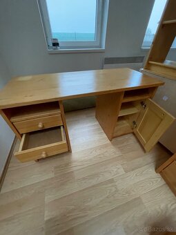 REZERVOVANE - Predam sadu nabytku - 4