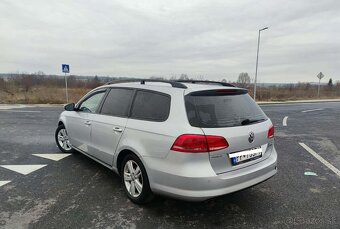 Volkswagen Passat B7 2.0 TDI - 4