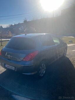 Peugeot 308 - 4