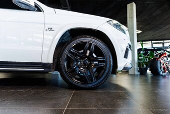 Mercedes-Benz GL 500 4MATIC - 4