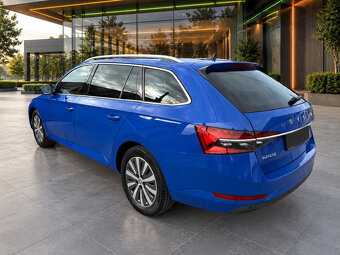 Škoda Superb Combi 2023 - 4