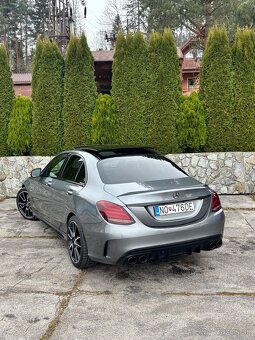 Mercedes  AMG C43 - 4