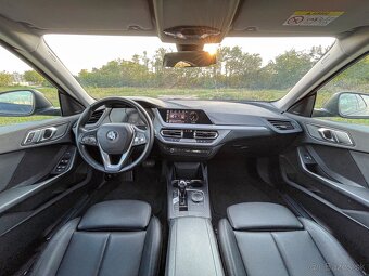 BMW 218i Gran Coupe - 4