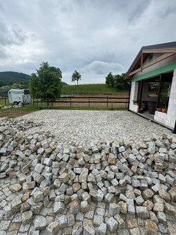 Zulove kocky ,dlažobné kocky, mačacie hlavy - 4