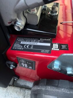 Benzínový vertikutátor Einhell GC-SC 4240 - 4