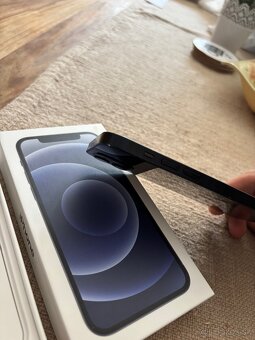 iPhone 12 64GB - 4