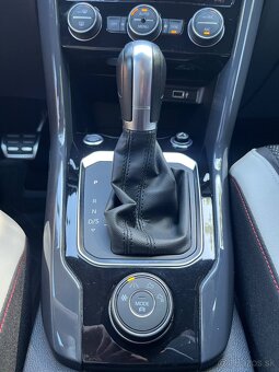 Volkswagen T-Roc 2.0 TSI 200 koní, 4x4 - 4