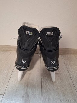 Korčule Bauer Shadow 10 fit1 - 4