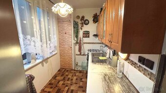 Predaj: 3 izbový byt sídlisko SNP Prakovce - 4