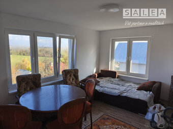 Záhradná chata s pozemkom v meste Vrbové o výmere 400m2. - 4