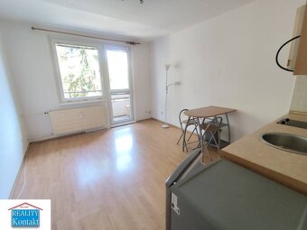 Na prenájom garsónka - Nové Zámky - 4