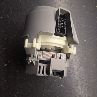 Obehové tepelné čerpadlo umývačky riadu Bosch Siemens - 4