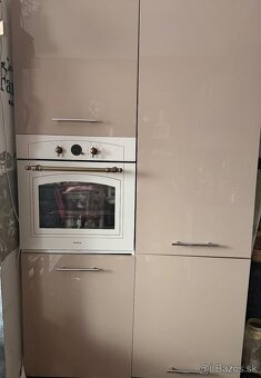 Kuchynská linka - 4