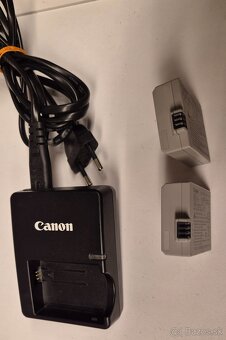 Nabíjačka a baterie Canon - 4