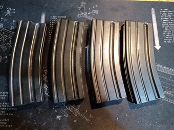 Ponúkam na predaj plechové 30 ranové zásobníky do AR15 - 4