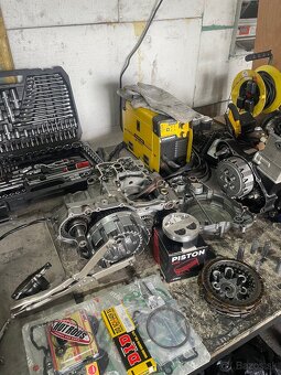 Predám Yamahu YZF426 - 4