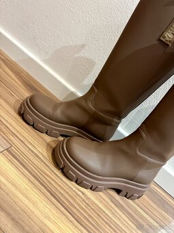 Dámske čižmy veľkosť 36, zn. Steve Madden - 4