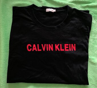 Calvin Klein tricko - 4