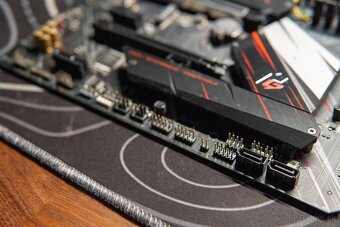 I5 9400f, 16gb ddr4, b365 doska - 4