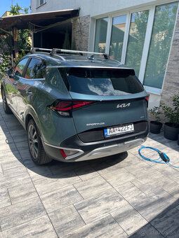 Predám Kia Sportage 1,6 T-GDI PHEV AWD A6 Gold, 4x4 - 4