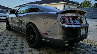 Ford mustang 2014 premium - 4