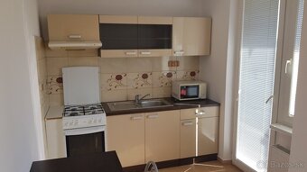 Predám 1 izbový byt na Boženy Nemcovej - 4
