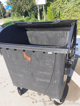Plastový kontajner 1100 l čierny - oblé veko - 4