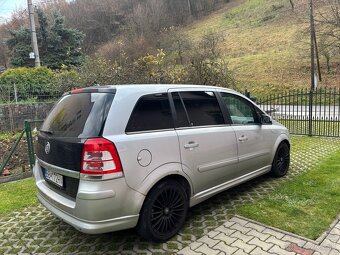Opel Zafira B Sport 2008 110kW 1.9CDTI - 4