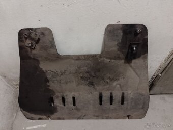 Oceľový kryt olejovej vane motora - 4