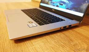 moderný ultra tenký HUAWEI MateBook D14 Ryzen 5/8GB/ 512SSD - 4