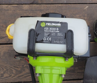 Predám benzínový krovinorez Fieldmann FZS 3020- B - 4