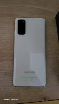 Samsung - 4