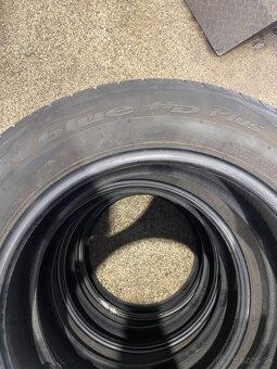 225/60 R17 Nexen - 4