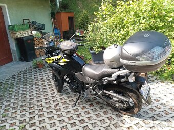 Suzuki V-strom 250 - 4