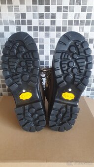 Turistické topánky nepremokavé, podrážka Vibram - 4