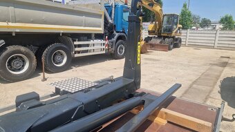 Predám CSAO hákový nosič kontajnerov 8 ton - 4