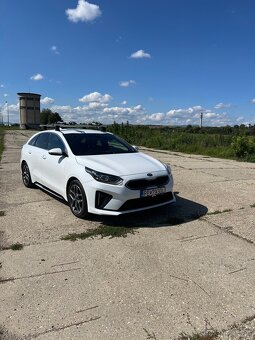 KIA PRO’CEED 1,6crdi - 4