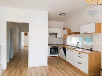 PRENÁJOM: Priestranný 3-izbový bungalov s parkovaním vo dvor - 4