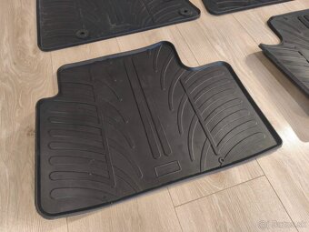 Gumené rohože na hyundai i30 - ako nové - 4