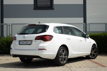 Opel Astra Sport Tourer 2.0 CDTI 121kw / AJ NA SPLÁTKY/ - 4