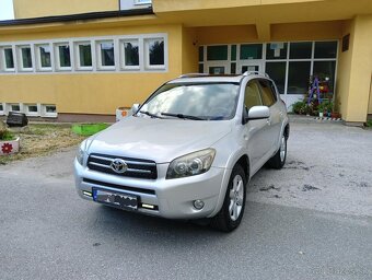 Toyota RAV4 2.2D-4D 4x4 - 4