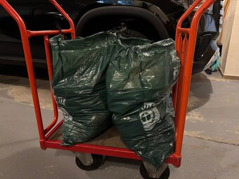 Predám luxusné detské oblečenie Bogner, Moncler..(8–9 rokov) - 4