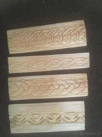 Predám 4 vyrezávané drevené záložky - 4