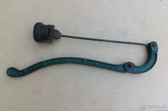 Rôzne staré retro náradie . - 4