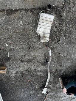 Komplet výfukový system bmw e46 2.0d - 4