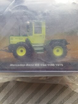 Traktory kovové - 4