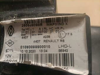 Svetlá par clio - 4